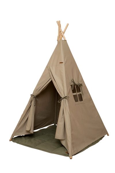 Little Dutch šator za decu. Ovaj preslatki šator za decu je idealno skrovište za male avanturiste ili mesto za opuštanje uz knjigu.Vigvam šator za decu