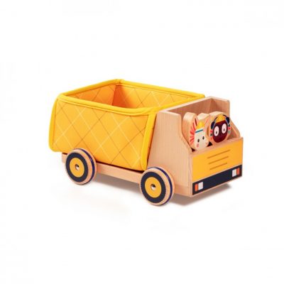 Lilliputiens Drveni kiper kamion sa figuricama.Ovaj drveni kamion sa figuricama omogućava deci da razvijaju svoje fine motoričke veštine i maštu.