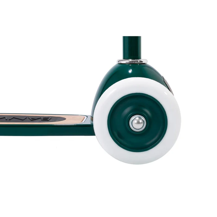 BW-SCOOTER-GREEN-02-banwood-trotinet-sa-tri-tocka-gradska-beba-5