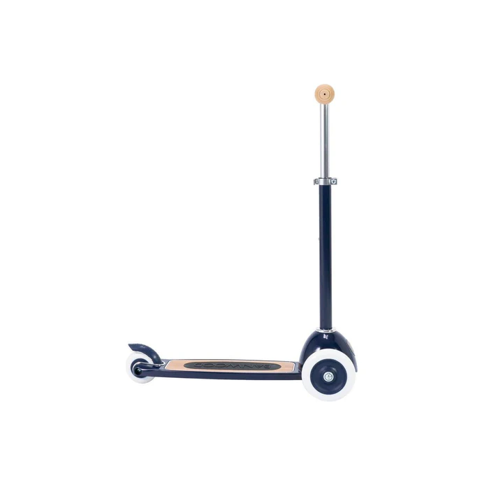 BW-SCOOTER-NAVY-02-trotinet-sa-tri-tocka-za-decu-sa-korpom-gradska-beba-3