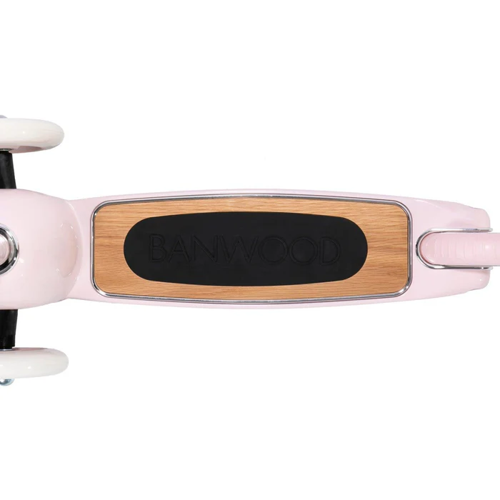 BW-SCOOTER-PINK-02-banwood-trotinet-sa-tri-tocka-gradska-beba-10