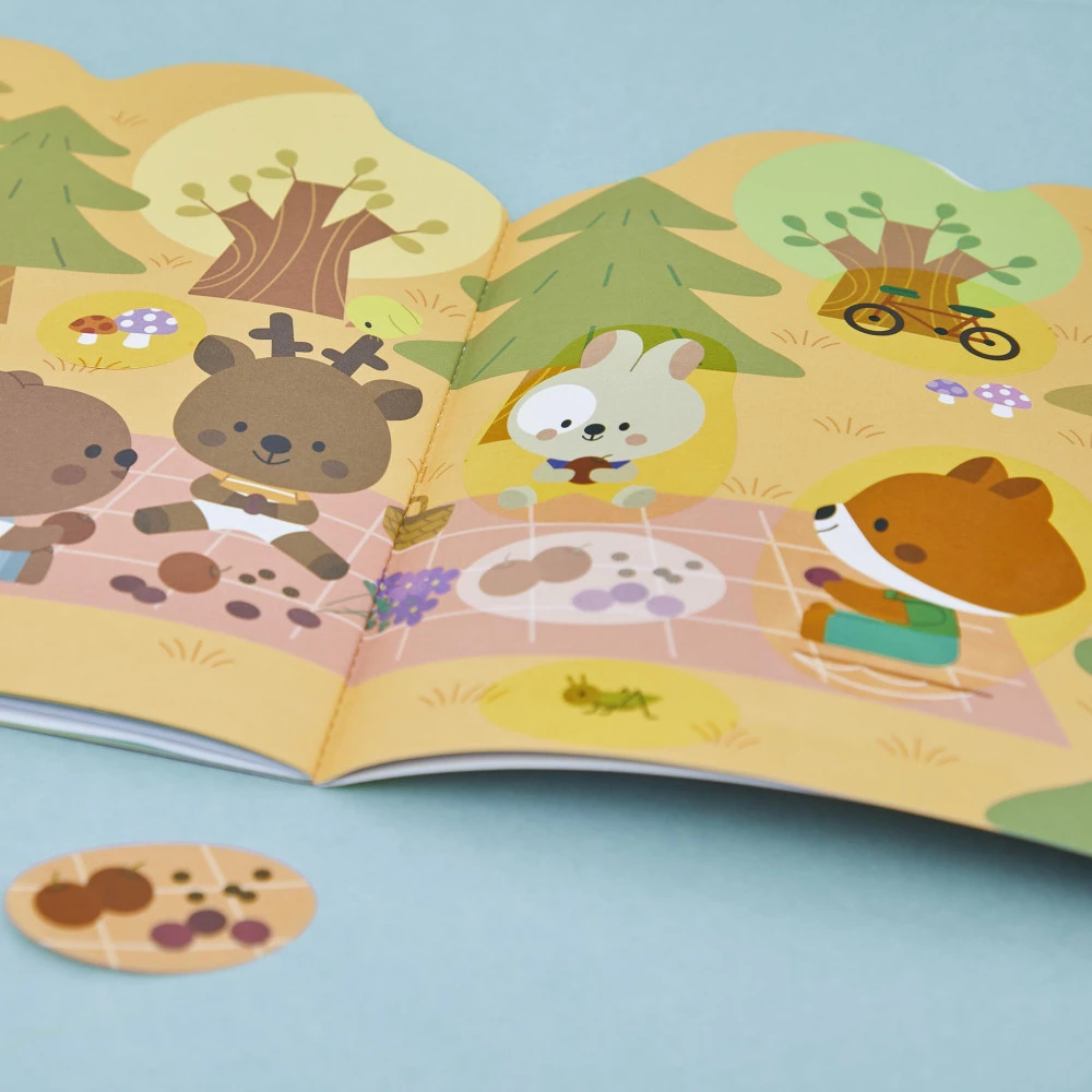 the-forest-stickers-and-decor-booklet (5)